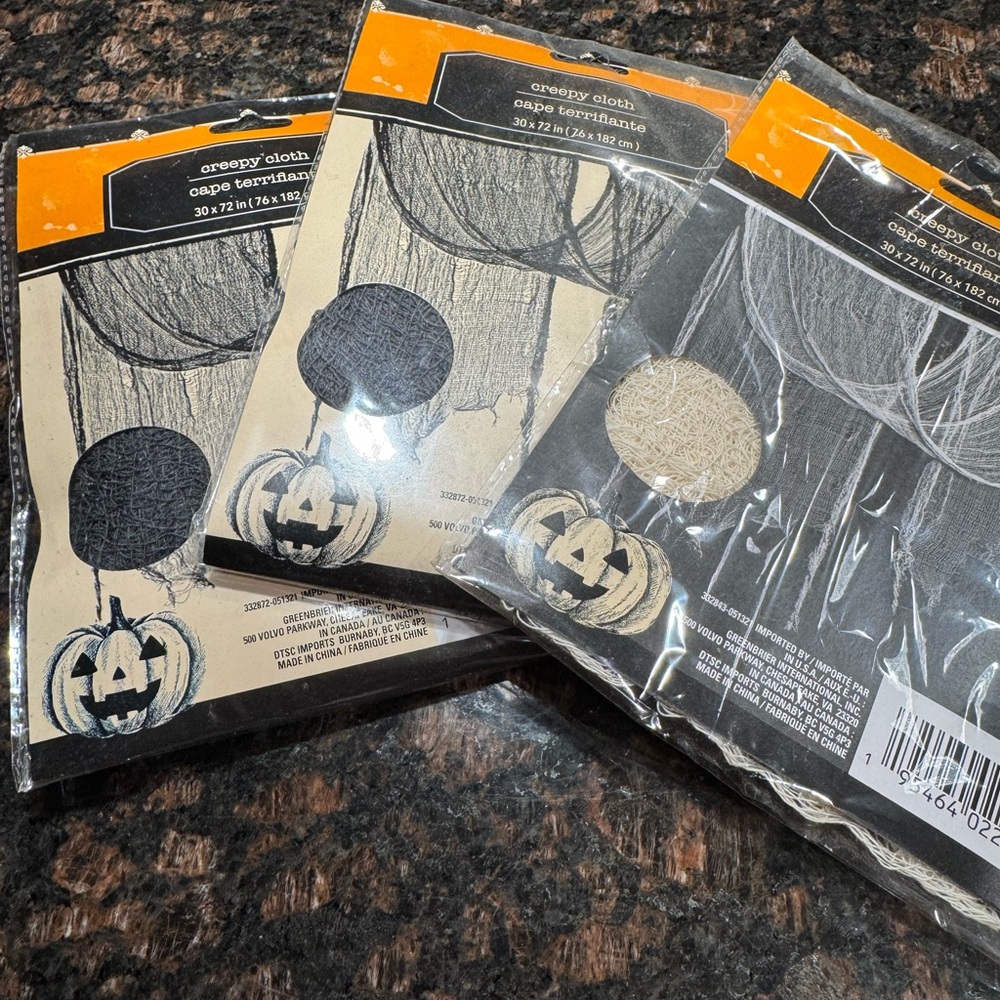 Halloween Creepy Cloth Decoration Set - Black, Gray, Tan